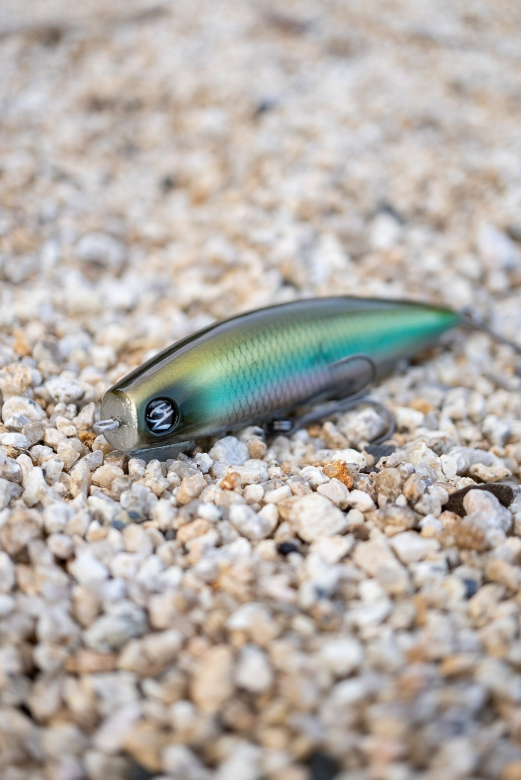 OBSL Crystal eye 5.8mm ブラック (18個入り)